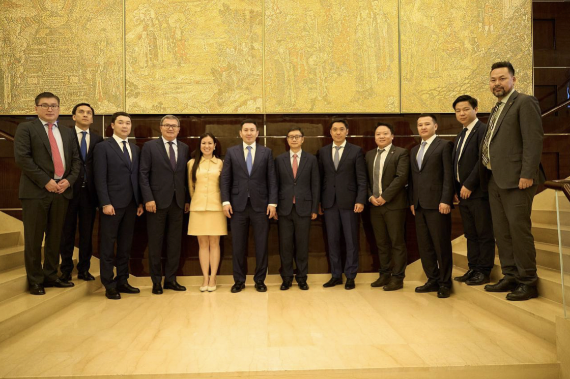 Meeting held between the Chairman of Samruk-Kazyna and the Chairman of the Board of Directors of Sany Renewable Energy