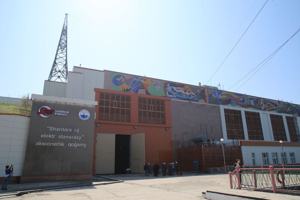 The second hydroelectric unit was launched at the shardarinskaya HPP